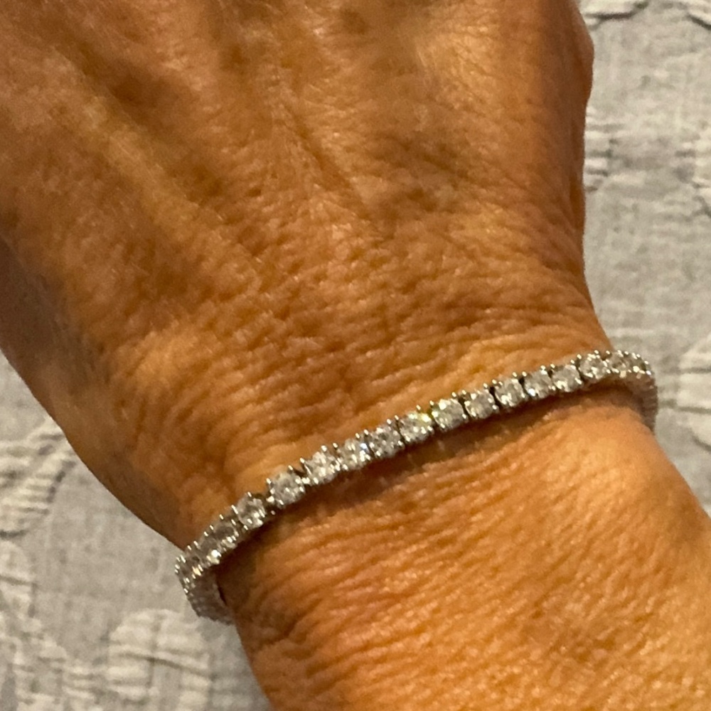 Tennis Bracelet by Daniela Swabe